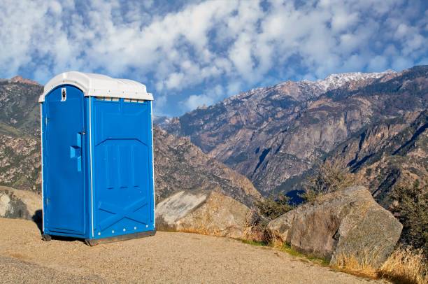 Best Portable restroom trailer rental  in Detroit Lakes, MN